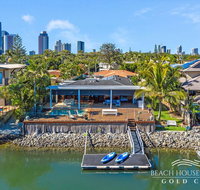 The Savoy Beach House - Holiday Find