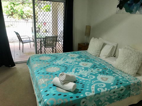 The Villas Palm Cove - Holiday Find 1