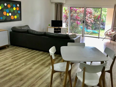 The Villas Palm Cove - Holiday Find 2