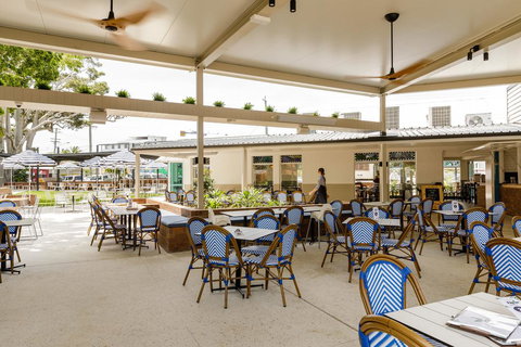 The Waterloo Bay Hotel - Holiday Find 2