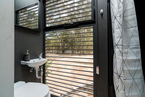Tiny House 888 - Holiday Find 1