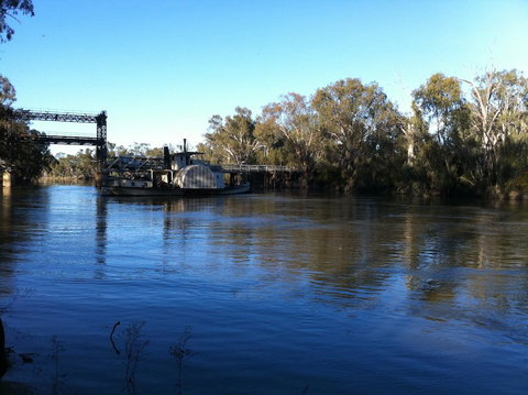 Tooleybuc Club Motor Inn - Holiday Find 3