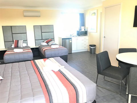 Toukley Motor Inn - Holiday Find 2