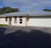 Towncrackers Guest house - Holiday Find