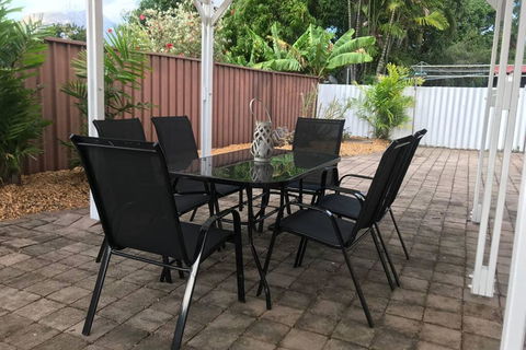 Townsville Wistaria Spacious Home - Holiday Find 0
