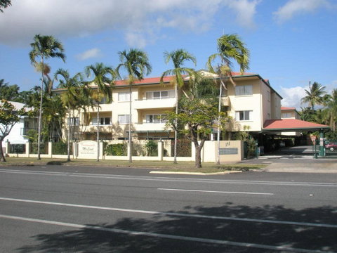 Tradewinds McLeod Holiday Apartments - Holiday Find 0