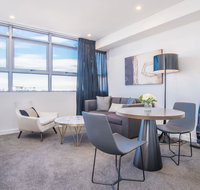 Train Station Access 1Bed1Bath APT at Chatswood - Holiday Find