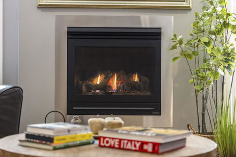 TRANQUIL HAVEN - MOUNT ELIZA - Holiday Find 2