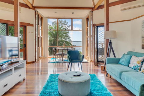 Tranquil Lake House - Perfect City Escape To Relax - Holiday Find 2