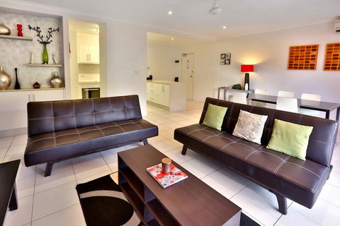 Tranquility - Apartment - Holiday Find 2