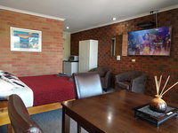 Book Kaniva Accommodation Vacations Holiday Find Holiday Find