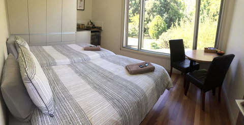 Treehouse Retreat - Holiday Find 1