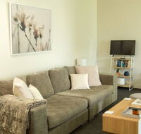 Two Bedroom Gem Short Drive to MONA - Holiday Find