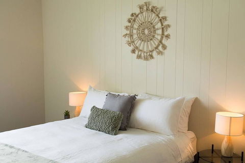 Two Bedroom Gem, Short Drive To MONA - Holiday Find 1