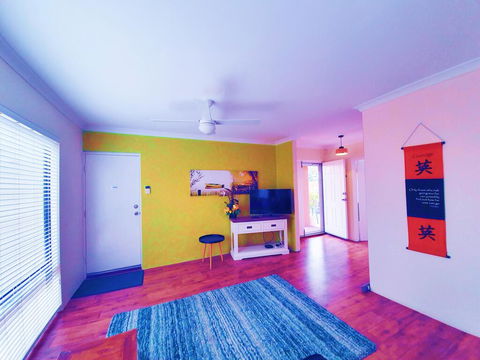 Unique Bouvard Beach House Mandurah - Holiday Find 0