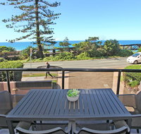 Unit 1 Phoenix Apartments Coolum Beach - Holiday Find