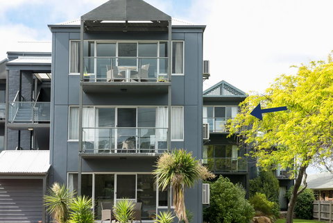 Unit 9 Bellevue - Holiday Find 1