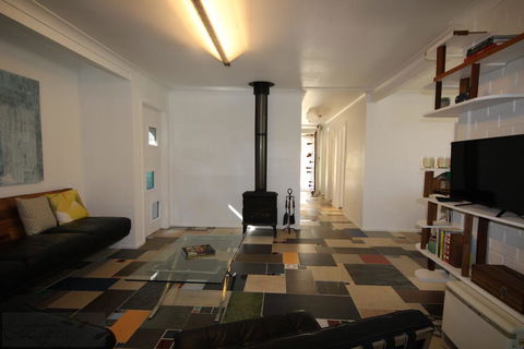 Up-cycle House Blackheath - Holiday Find 1