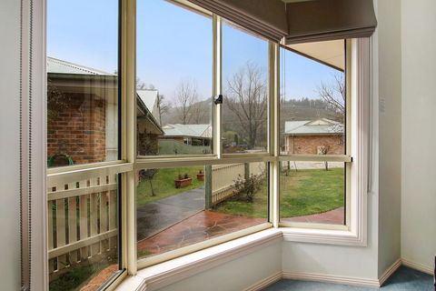 Valley View Townhouse - On The RAIL TRAIL - Holiday Find 3