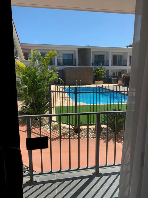 Velocity Motel & Bistro-TWA - Holiday Find 0