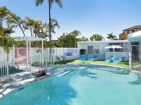 Ventura Beach Motel 2 Bed Poolside - Unit 3 - Holiday Find 0