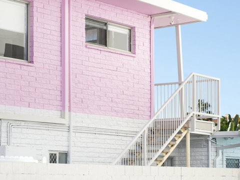 Ventura Beach Motel 2 Bed Poolside - Unit 4 - Holiday Find 3