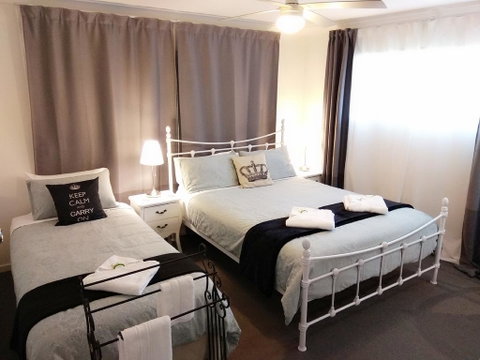 Victoria At Redcliffe Bed & Breakfast - Holiday Find 0