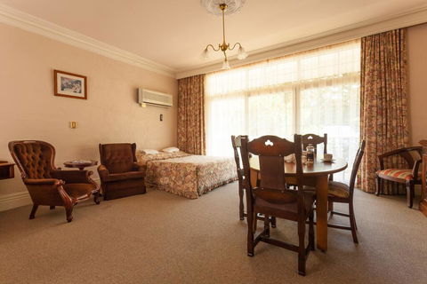 Victoria House Motor Inn - Holiday Find 0