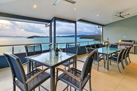 Villa 12 The Edge On Hamilton Island - Holiday Find 0