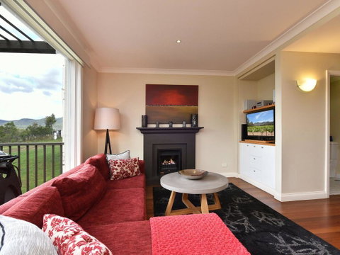Villa Executive 2br Moscato Resort Condo Located Within Cypress Lakes Resort (nothing Is More Central) - Holiday Find 3