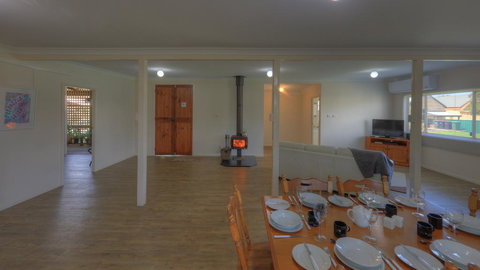 Village Stays Coldstream Gallery Bungalow - Holiday Find 2