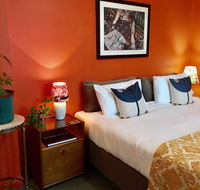 Vine Valley Inn - Holiday Find