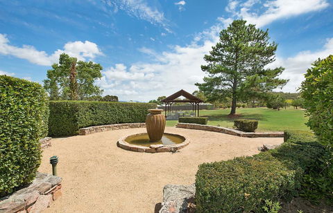 Vineyard Cottages - Holiday Find 1