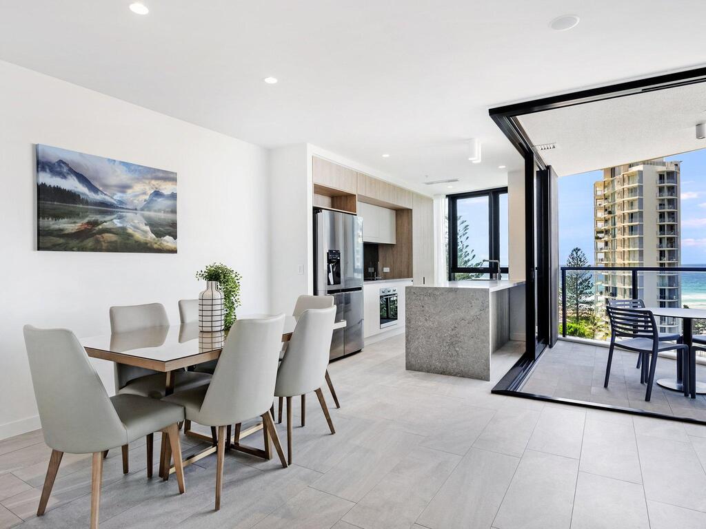 Broadbeach QLD Holiday Find