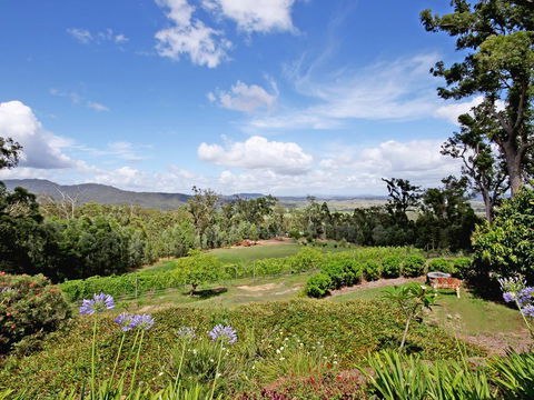 Wallaby Ridge Retreat - Holiday Find 3
