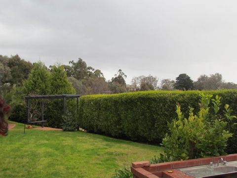 Warrandyte Retreat Guest House - Holiday Find 1