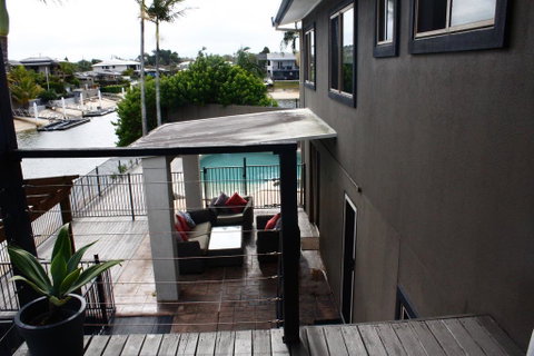 Water Front Room - Holiday Find 1