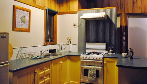 Bluegum Ridge Cottages - Holiday Find 16