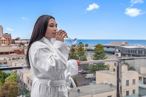 The Hamptons Apartments - Port Melbourne - Holiday Find 24