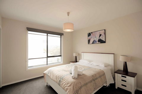 Apollo Bay Seal Apartments - Holiday Find 17