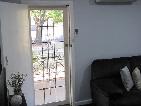 Clarke Street - Holiday Find 6