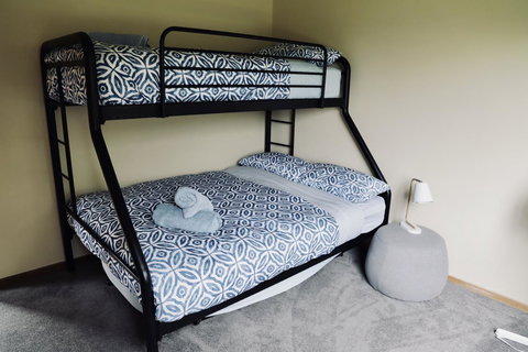 Red Ceder Cottage - Great Ocean Road - Port Campbell - Holiday Find 6