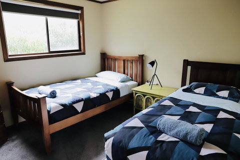 Red Ceder Cottage - Great Ocean Road - Port Campbell - Holiday Find 10