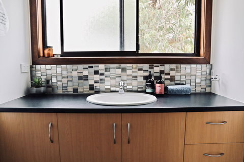 Red Ceder Cottage - Great Ocean Road - Port Campbell - Holiday Find 16