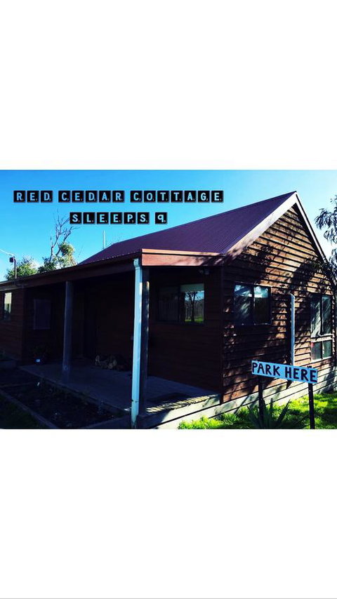 Red Ceder Cottage - Great Ocean Road - Port Campbell - Holiday Find 0