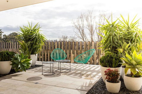 Complete Host 50 Claremont St Apartments - Holiday Find 29