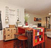 Colour Pop Fitzroy - 3 bedroom pet friendly - Holiday Find