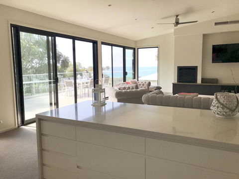 Lorne Sea View Terrace House - Holiday Find 25