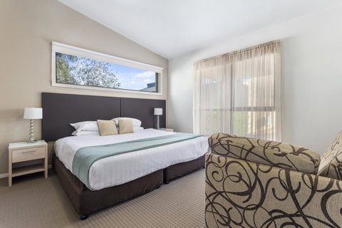 Quality Hotel Point Cook - Holiday Find 5