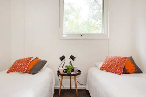 Melbourne Villa - Holiday Find 31